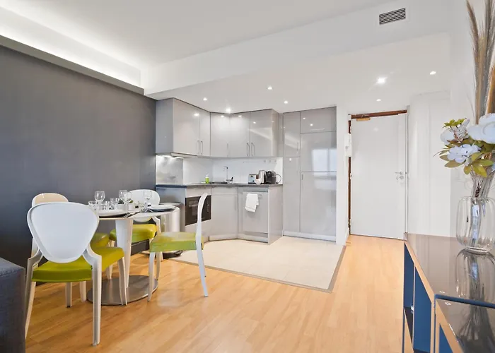 Charmant Appartement Quartier Tour Eiffel Free Netflix
